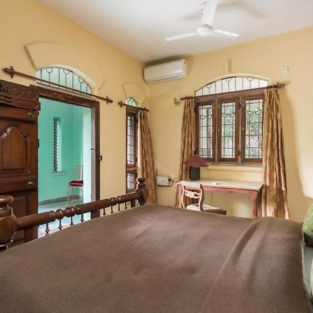 Hostie Chinar Haveli - Heritage Home With Pool, Гургаон Экстерьер фото